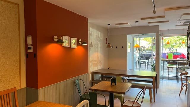 Interior del restaurante de ARTESA en Madrid